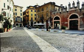 Dolce Verona Suites
